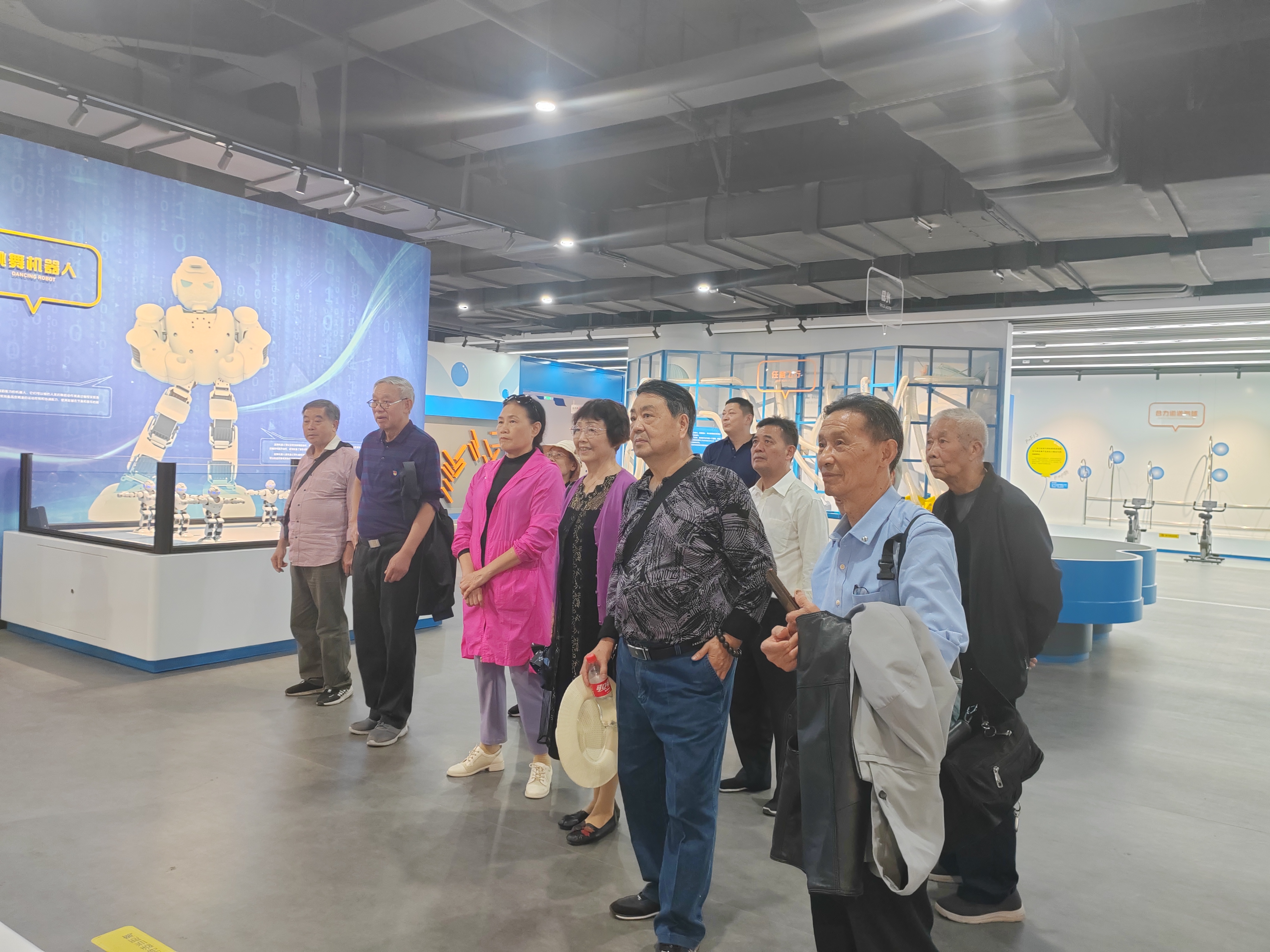 科技馆2.jpg