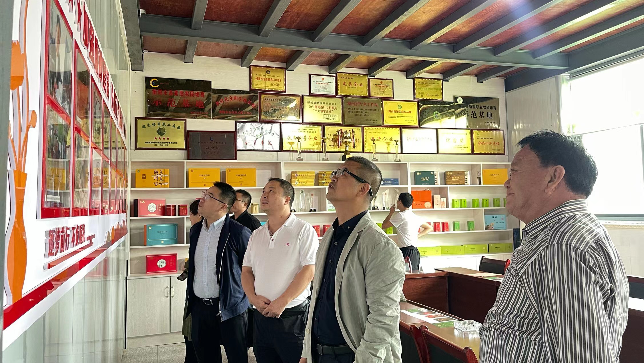 图片1.png