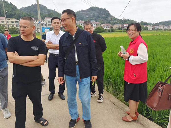 新邵服务（9.21）_副本.jpg
