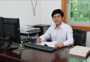 湖南省农业科学院彭选明研究员.png