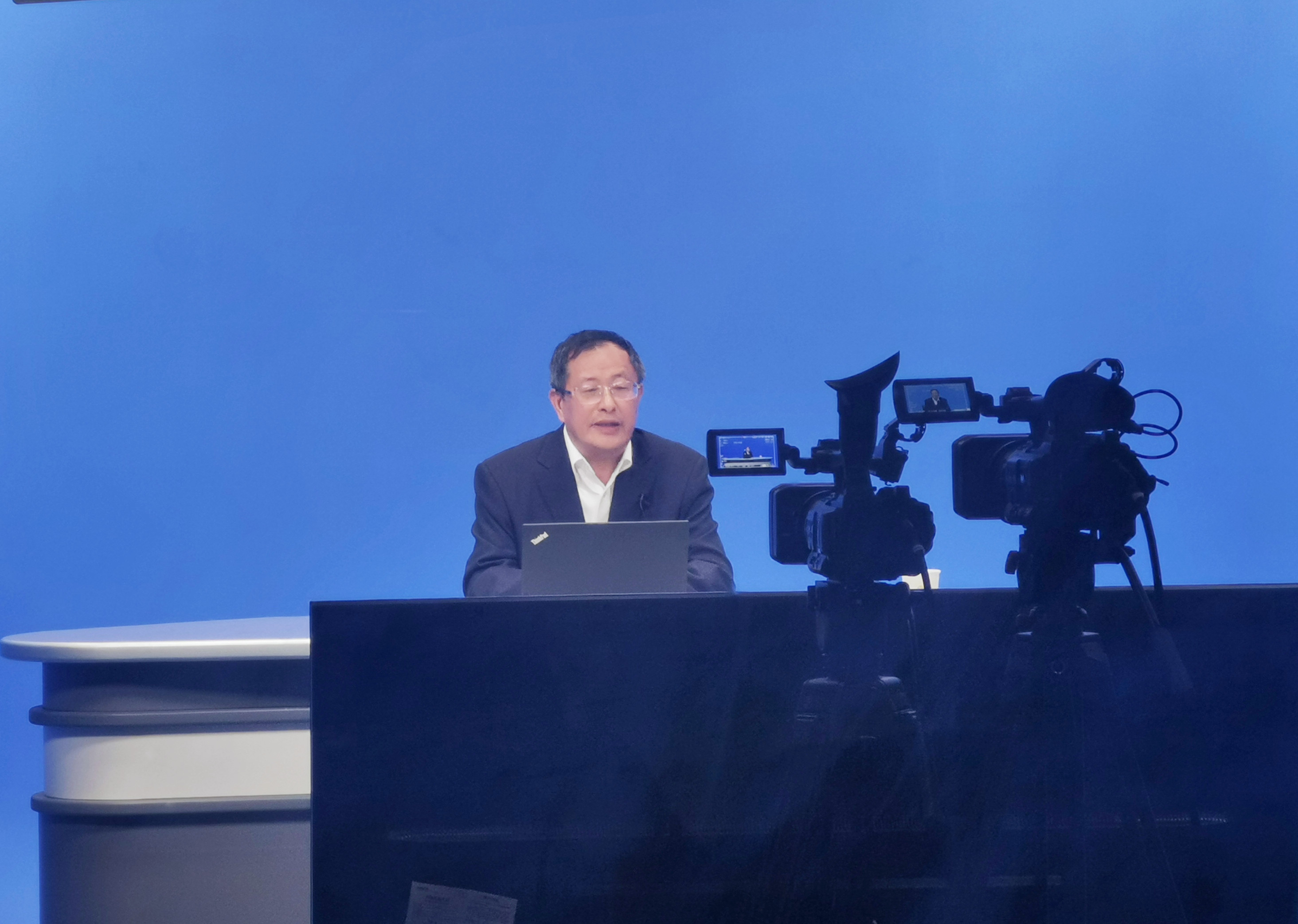 微信图片_20200422165613_副本.jpg