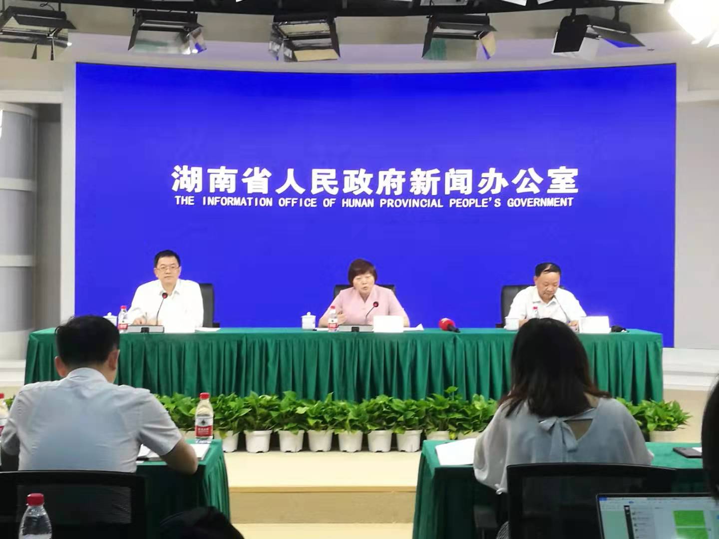单位单位多无多多无.jpg