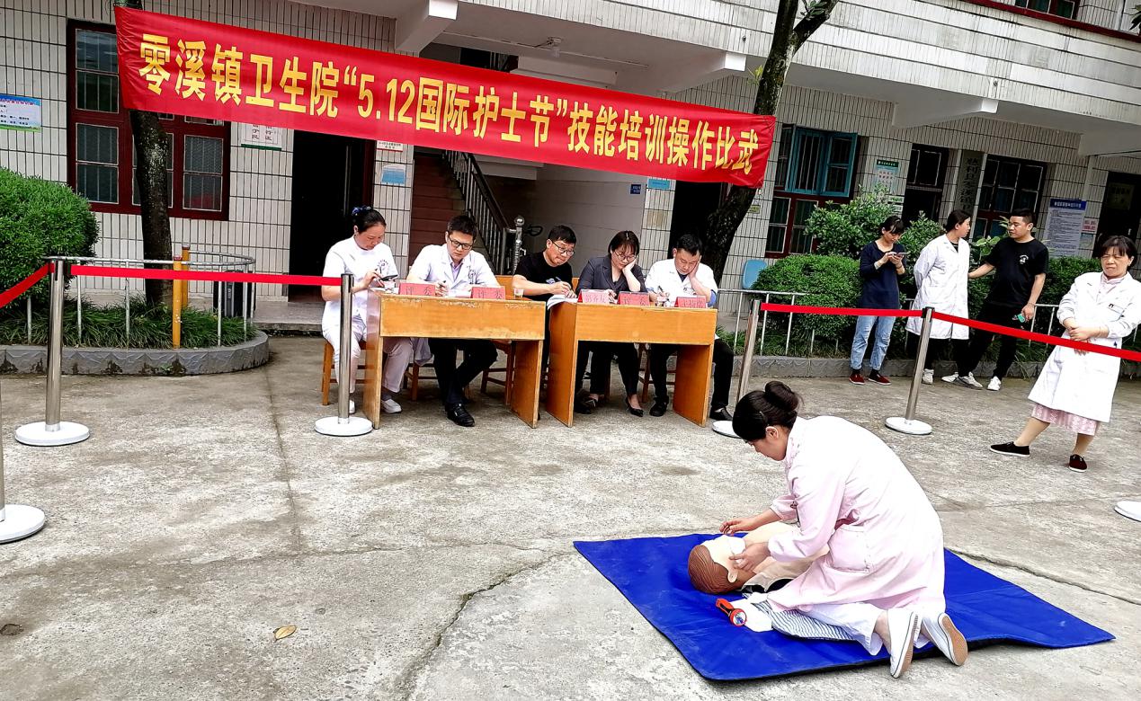 【图片新闻】“技术练兵”庆节日.jpg