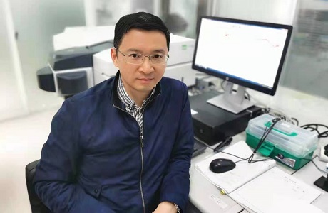 陆春华.jpg