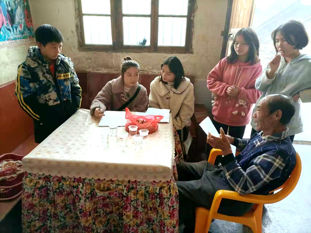 【图片新闻】千师访万家 家校对对碰.jpg