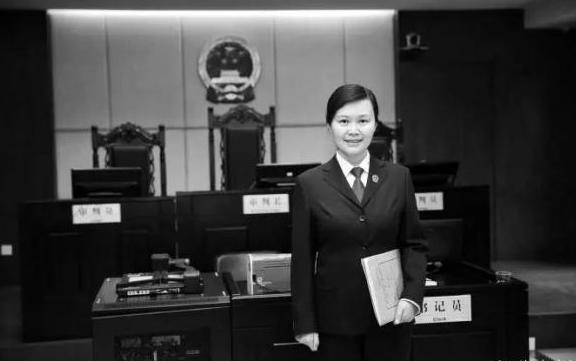 “在我们眼里是百分之一的事情，在老百姓那里就是百分之百。”——周春梅.jpg