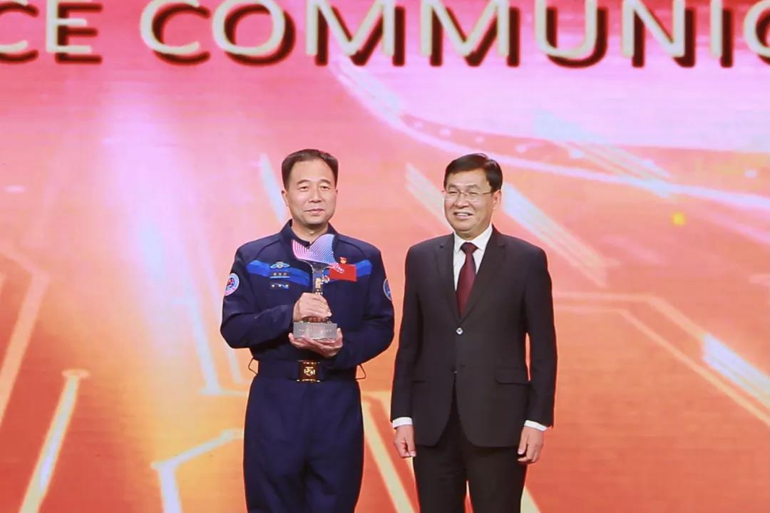 微信图片_20220215111930.jpg